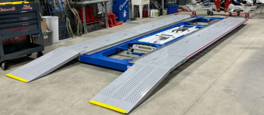Collision repair frame machine